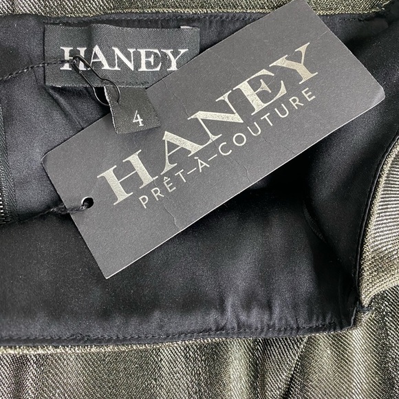 NWT Haney “Megan” Metallic Off-Shoulder Cocktail Dress Old Hollywood Glam Size 4 - Picture 4 of 15